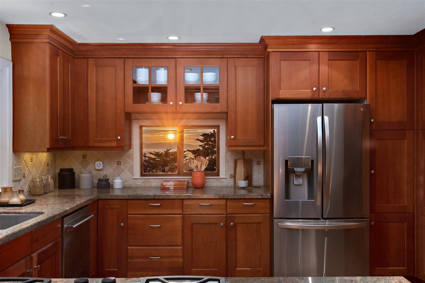 Detail Gallery Image 29 of 57 For 2355 Pelham Pl, Oakland,  CA 94611 - 3 Beds | 2/1 Baths