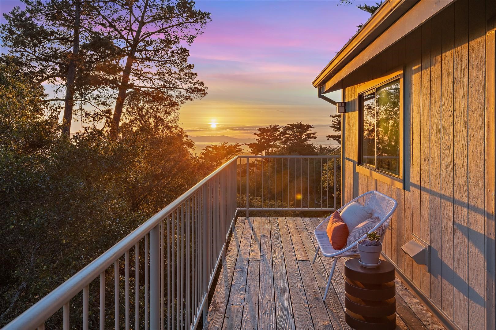 Detail Gallery Image 36 of 57 For 2355 Pelham Pl, Oakland,  CA 94611 - 3 Beds | 2/1 Baths