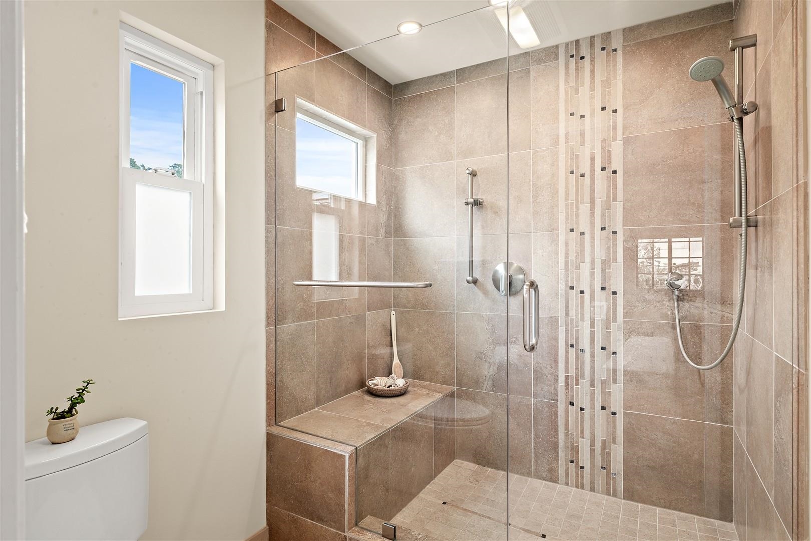 Detail Gallery Image 45 of 57 For 2355 Pelham Pl, Oakland,  CA 94611 - 3 Beds | 2/1 Baths