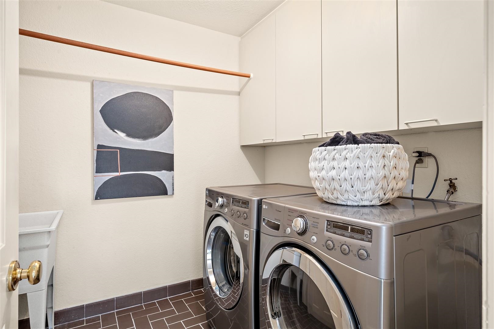 Detail Gallery Image 56 of 57 For 2355 Pelham Pl, Oakland,  CA 94611 - 3 Beds | 2/1 Baths