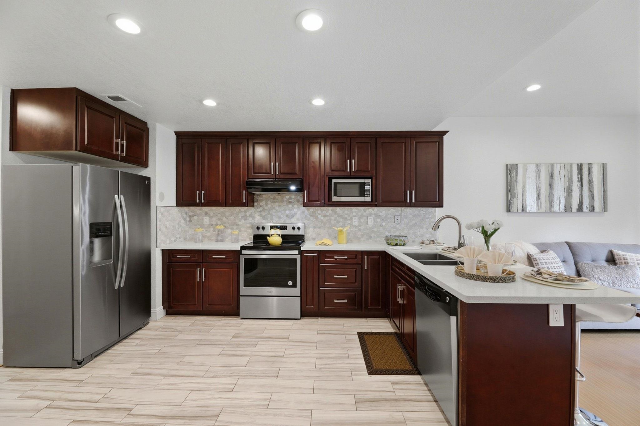 Detail Gallery Image 14 of 44 For 4862 Garnet Cmn, Fremont,  CA 94555 - 3 Beds | 2/1 Baths