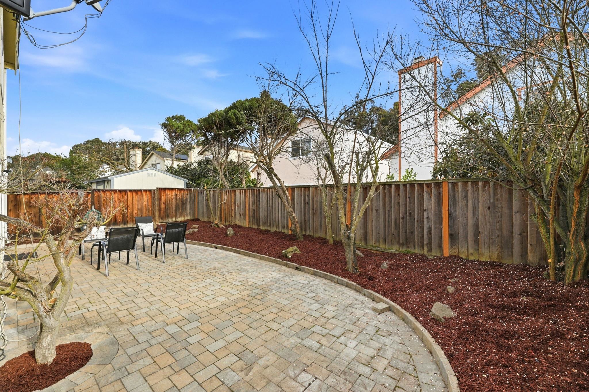 Detail Gallery Image 33 of 44 For 4862 Garnet Cmn, Fremont,  CA 94555 - 3 Beds | 2/1 Baths