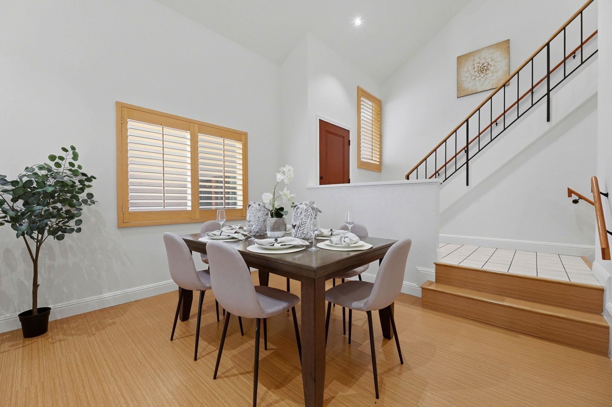 Detail Gallery Image 10 of 44 For 4862 Garnet Cmn, Fremont,  CA 94555 - 3 Beds | 2/1 Baths