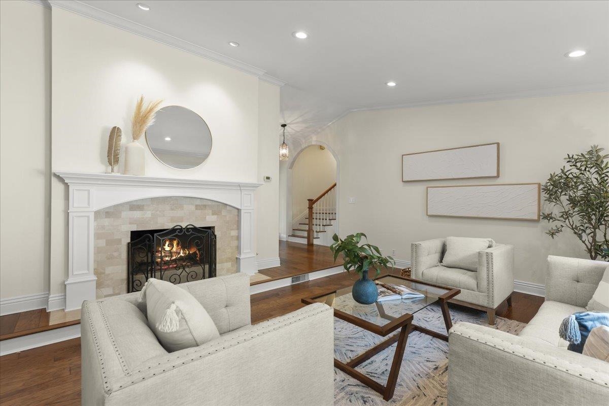 Detail Gallery Image 11 of 56 For 61 Willowview Ct, Danville,  CA 94526 - 4 Beds | 3 Baths