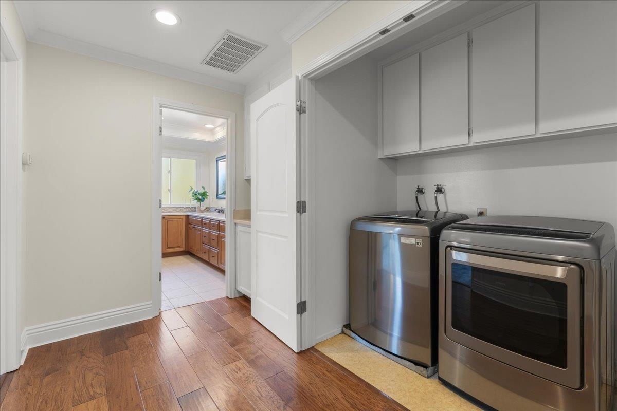 Detail Gallery Image 28 of 56 For 61 Willowview Ct, Danville,  CA 94526 - 4 Beds | 3 Baths