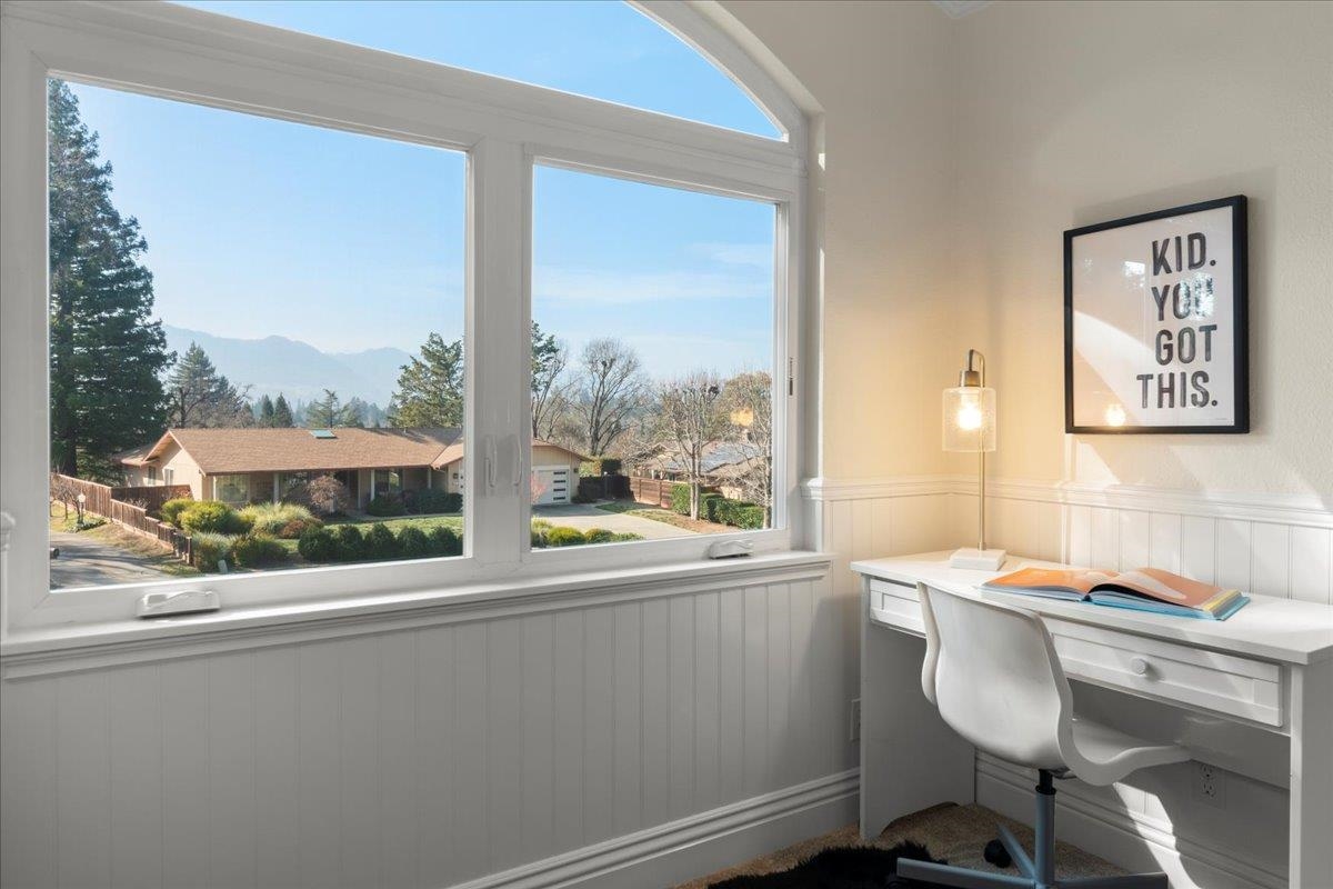 Detail Gallery Image 32 of 56 For 61 Willowview Ct, Danville,  CA 94526 - 4 Beds | 3 Baths