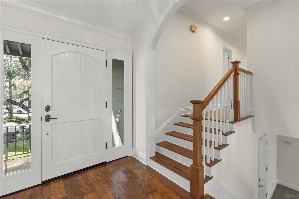 Detail Gallery Image 8 of 56 For 61 Willowview Ct, Danville,  CA 94526 - 4 Beds | 3 Baths