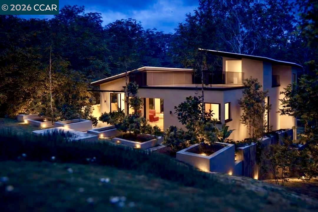 Detail Gallery Image 16 of 50 For 6030 Girvin Dr, Oakland,  CA 94611 - – Beds | – Baths