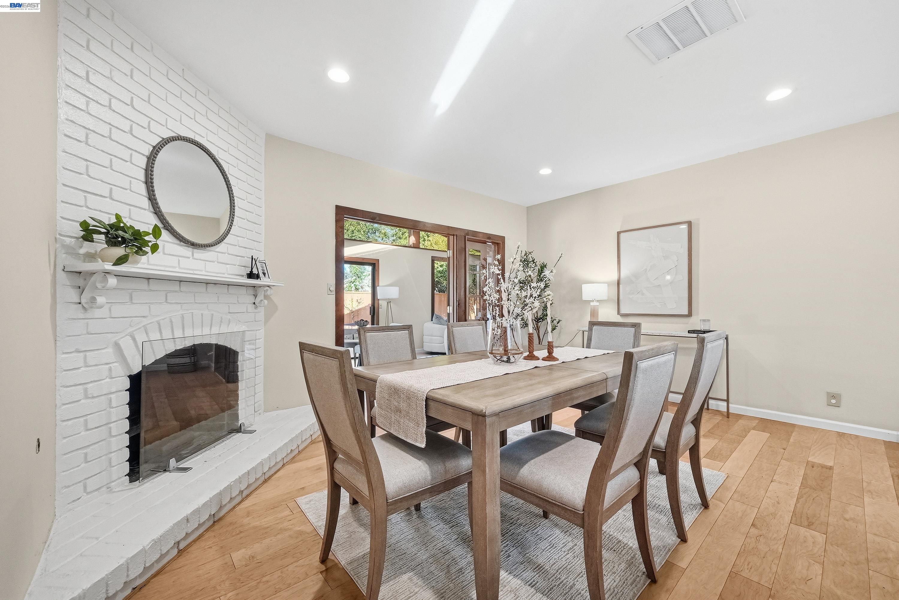 Detail Gallery Image 17 of 47 For 1621 Harvest Rd, Pleasanton,  CA 94566 - 4 Beds | 2 Baths