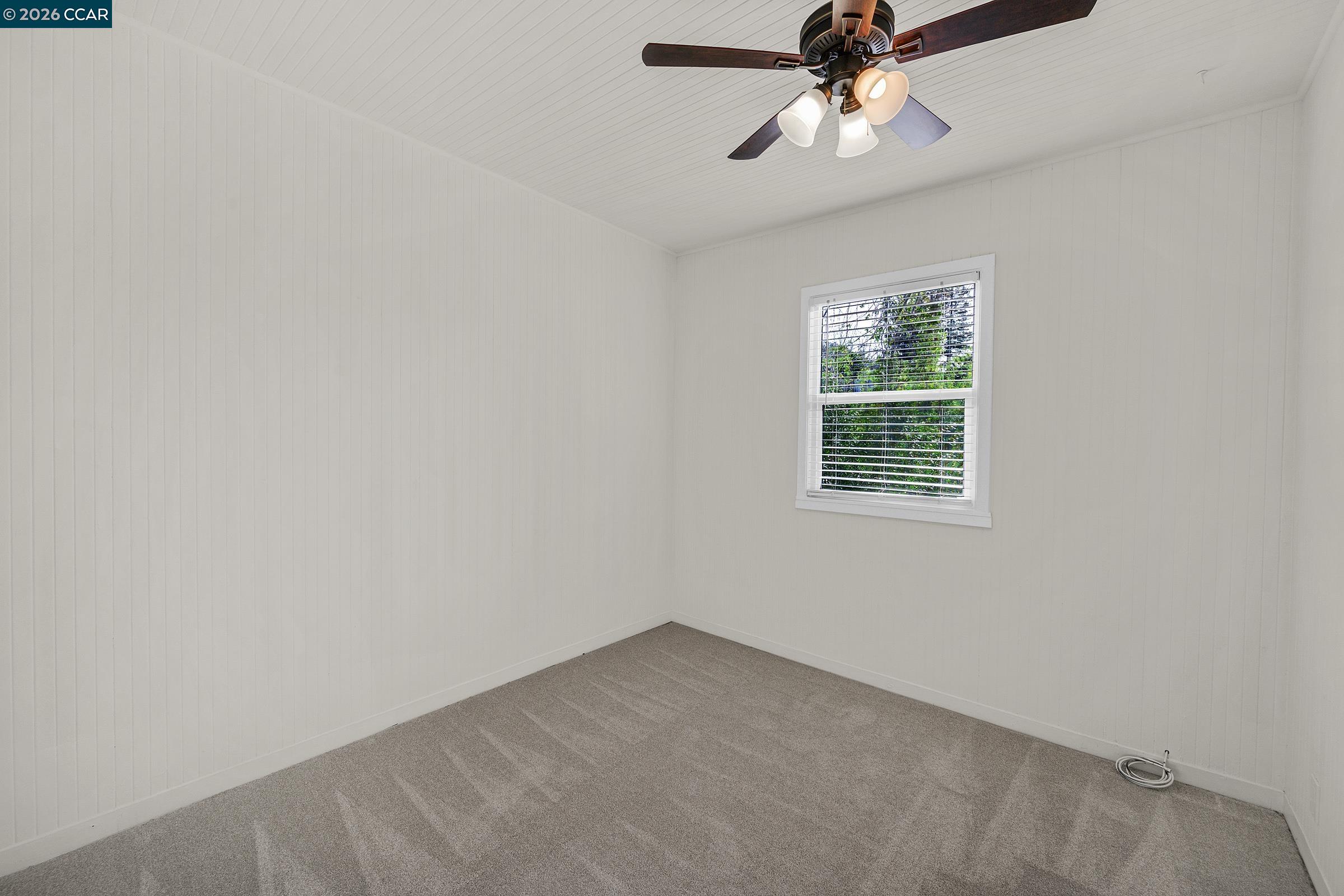 Detail Gallery Image 16 of 32 For 22820 5th St, Hayward,  CA 94541 - 5 Beds | 2/1 Baths