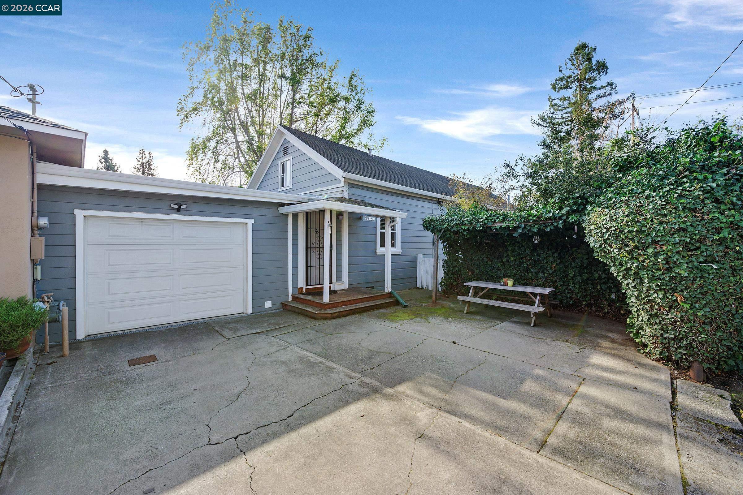 Detail Gallery Image 18 of 32 For 22820 5th St, Hayward,  CA 94541 - – Beds | – Baths