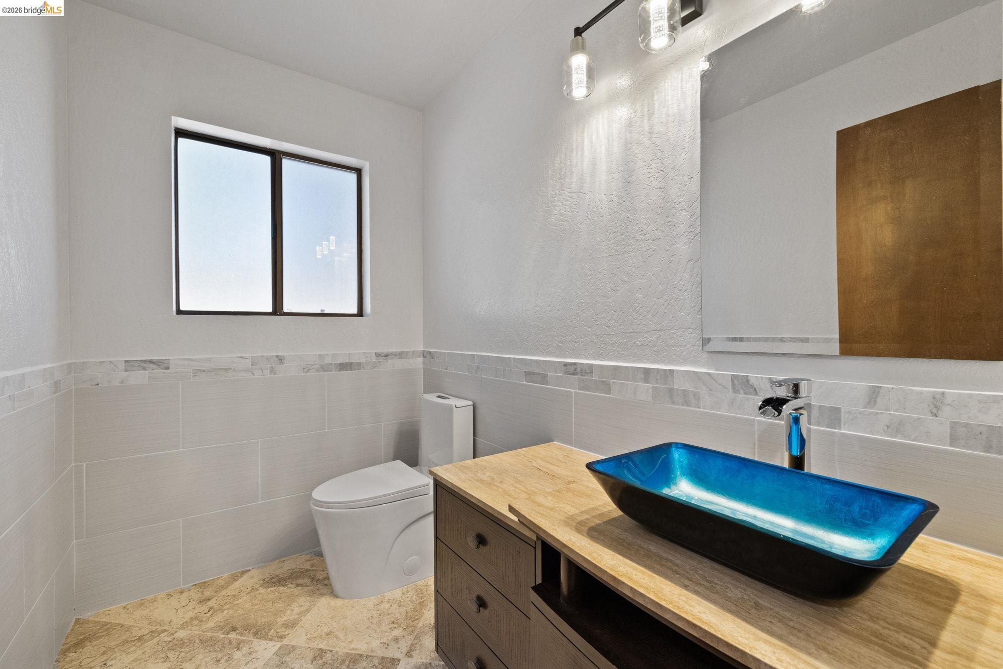 Detail Gallery Image 14 of 32 For 12629 Cresthavaen, Groveland,  CA 95321 - 3 Beds | 2/1 Baths