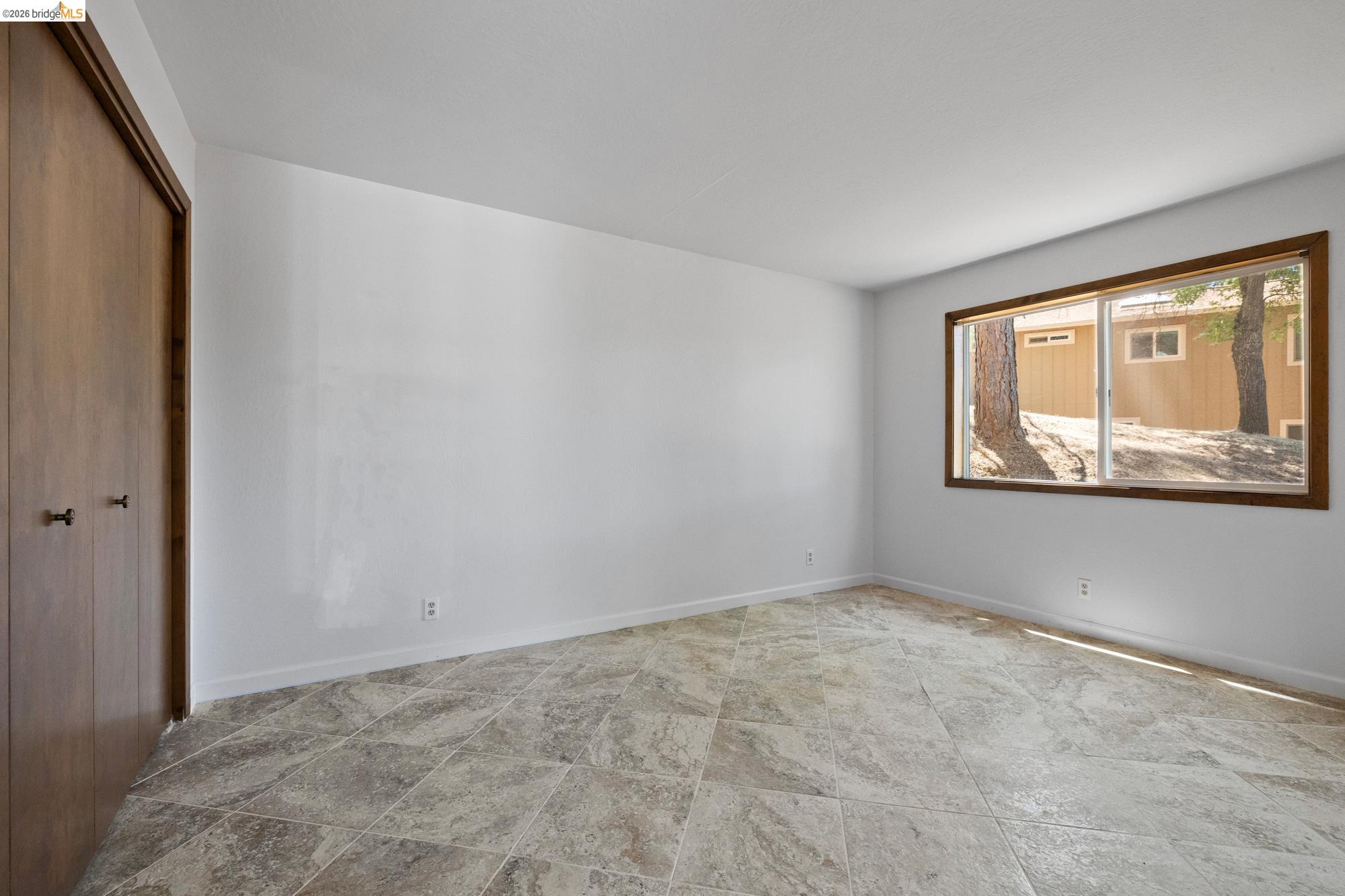 Detail Gallery Image 19 of 32 For 12629 Cresthavaen, Groveland,  CA 95321 - 3 Beds | 2/1 Baths