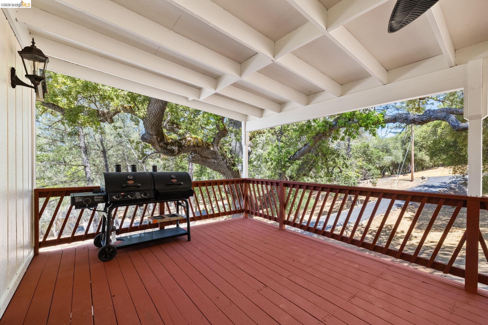 Detail Gallery Image 26 of 32 For 12629 Cresthavaen, Groveland,  CA 95321 - 3 Beds | 2/1 Baths