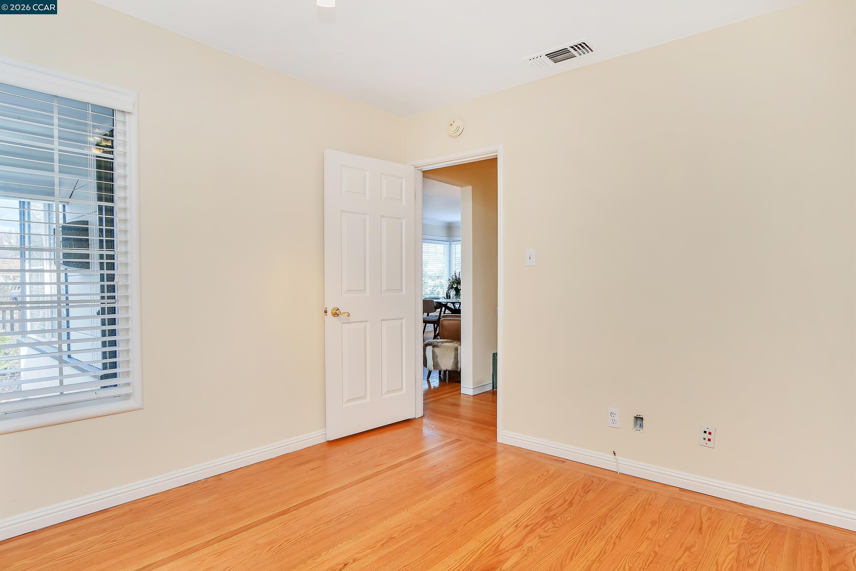 Detail Gallery Image 18 of 35 For 3162 Salvio St, Concord,  CA 94519 - 3 Beds | 1 Baths