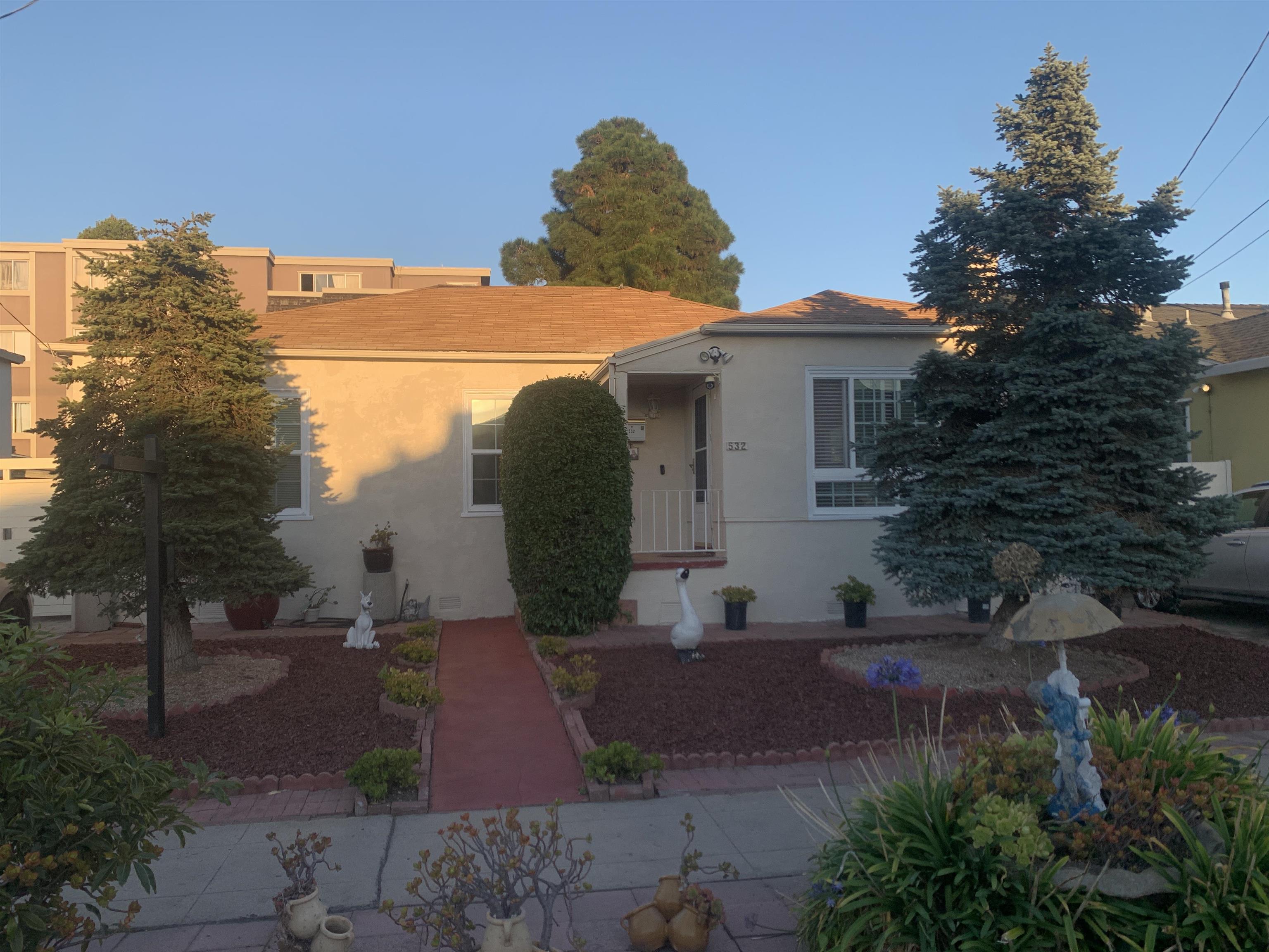 Detail Gallery Image 2 of 24 For 532 Lexington Avenue, El Cerrito,  CA 94530-0008 - 3 Beds | 2 Baths