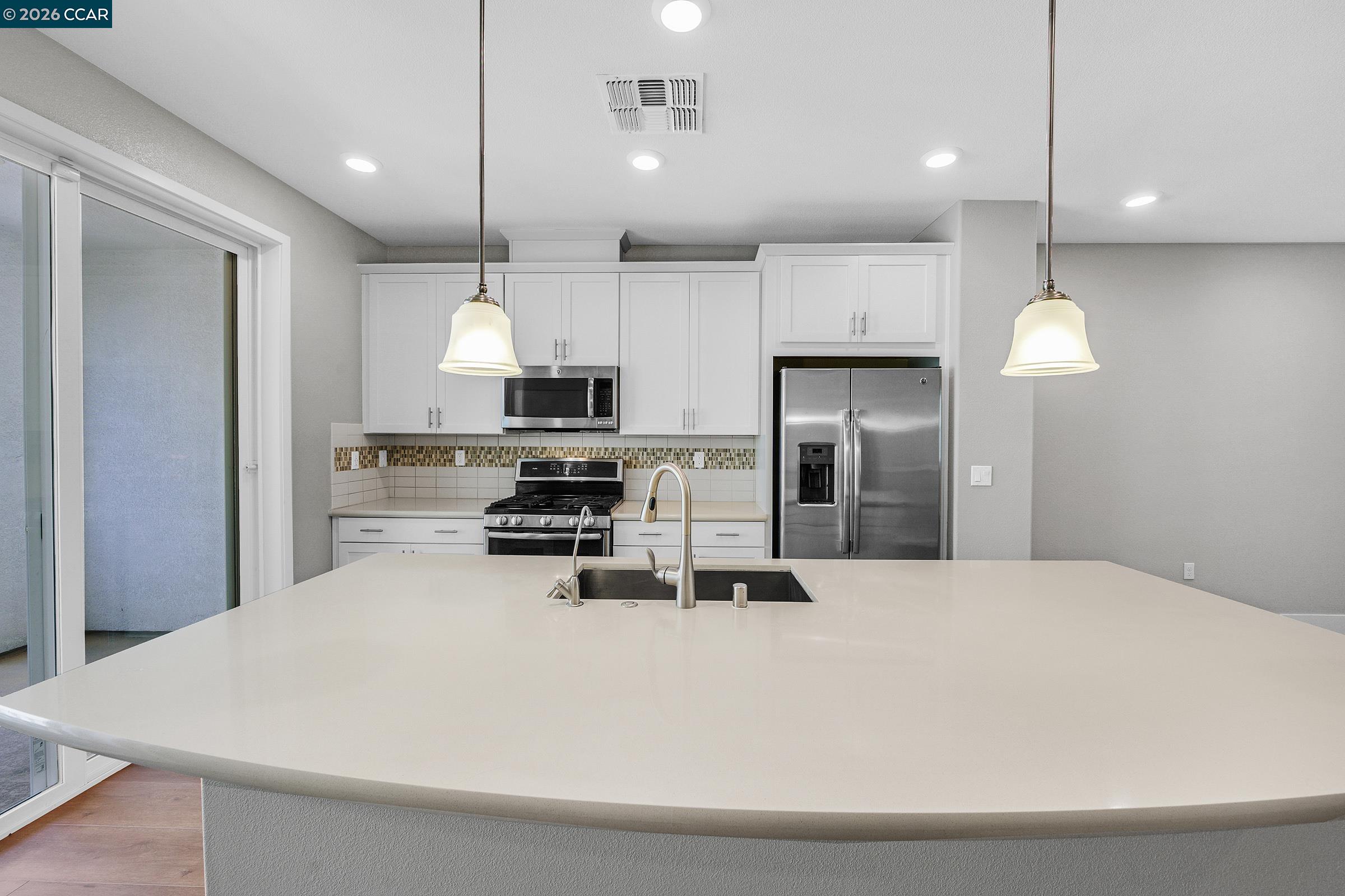 Photo #13: 41123529 Listing: Photo #13