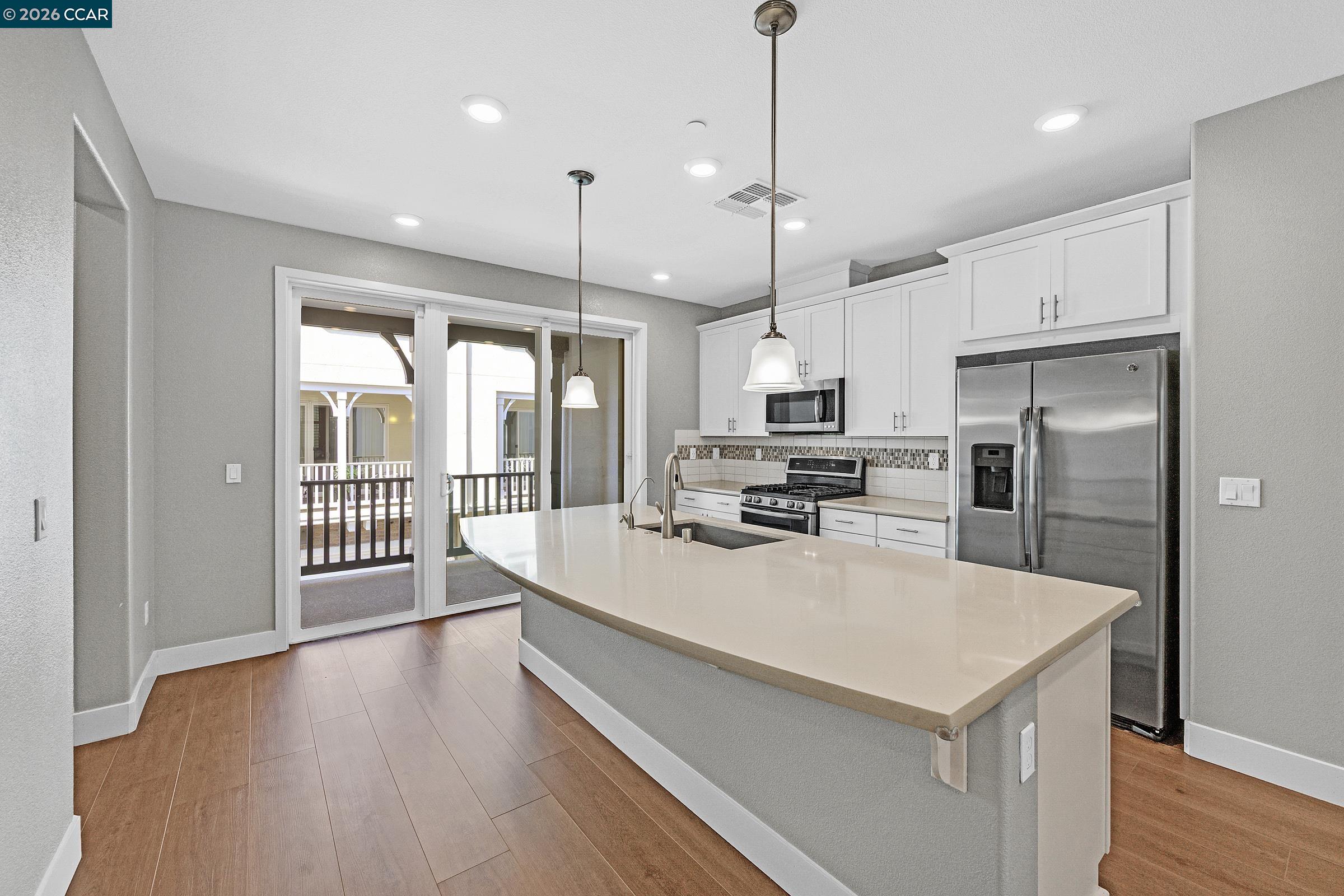 Photo #10: 41123529 Listing: Photo #10