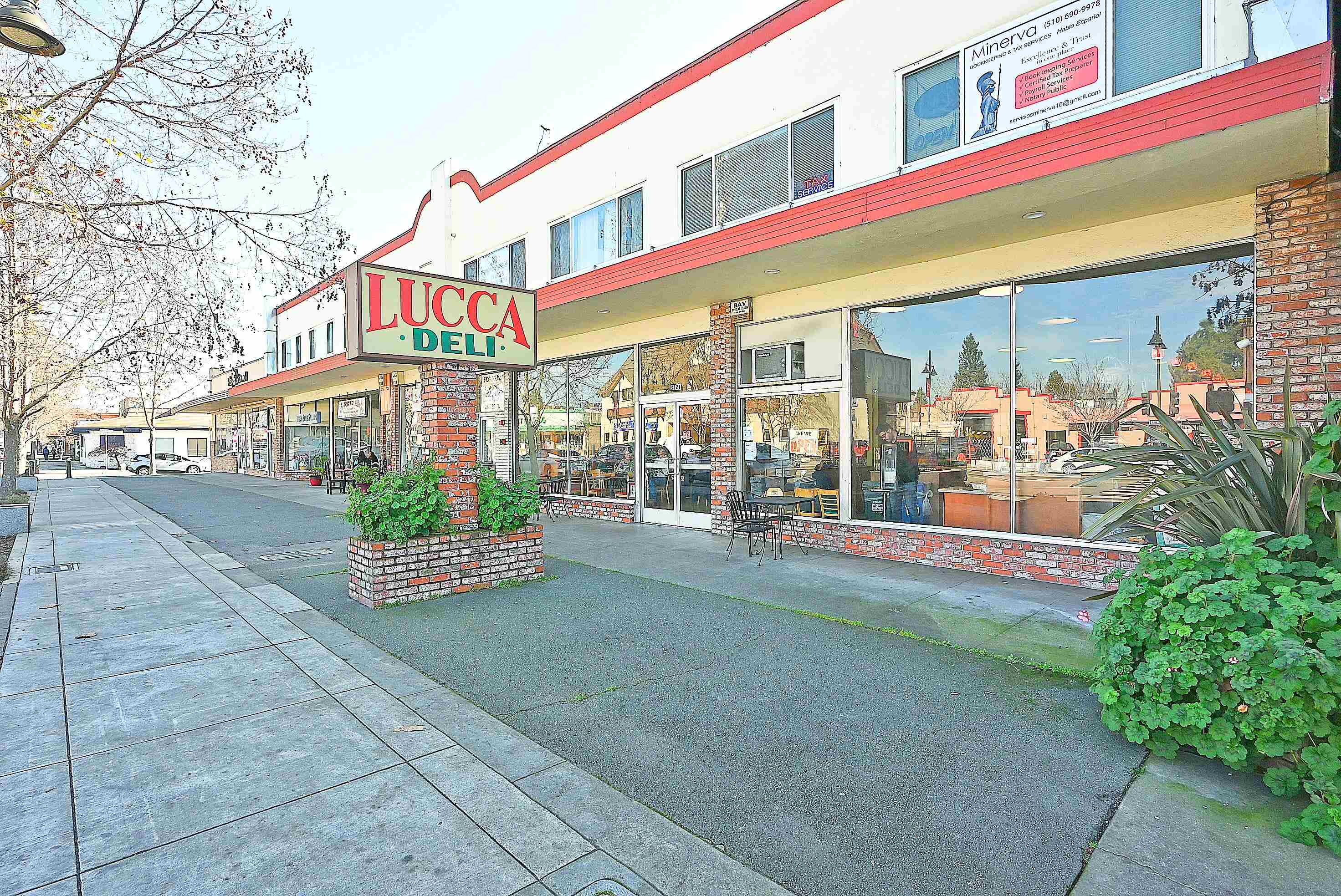 Detail Gallery Image 2 of 8 For , Castro Valley,  CA 94546 - – Beds | – Baths