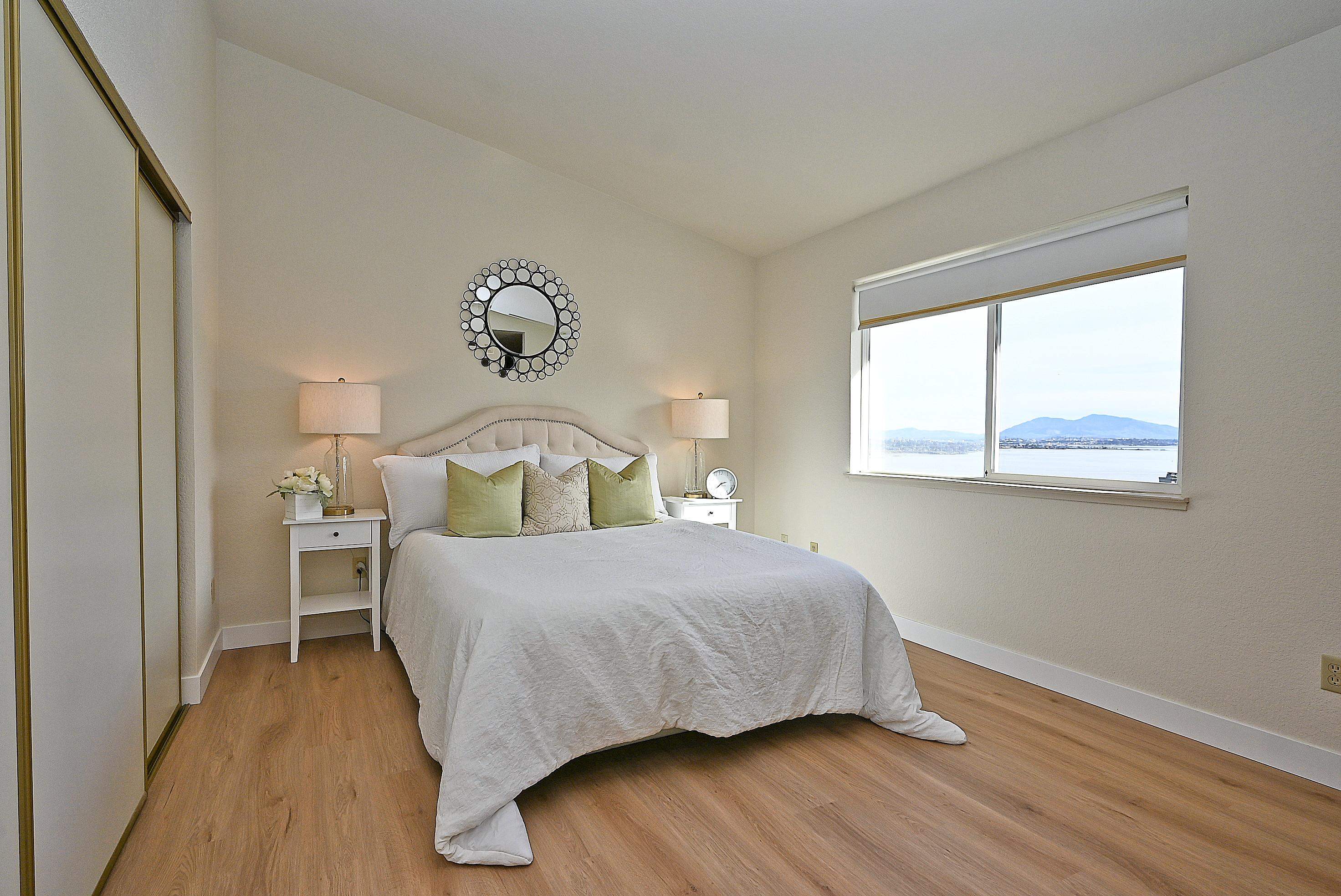 Detail Gallery Image 15 of 54 For 137 Pirates Cv, Vallejo,  CA 94591 - 4 Beds | 2/1 Baths