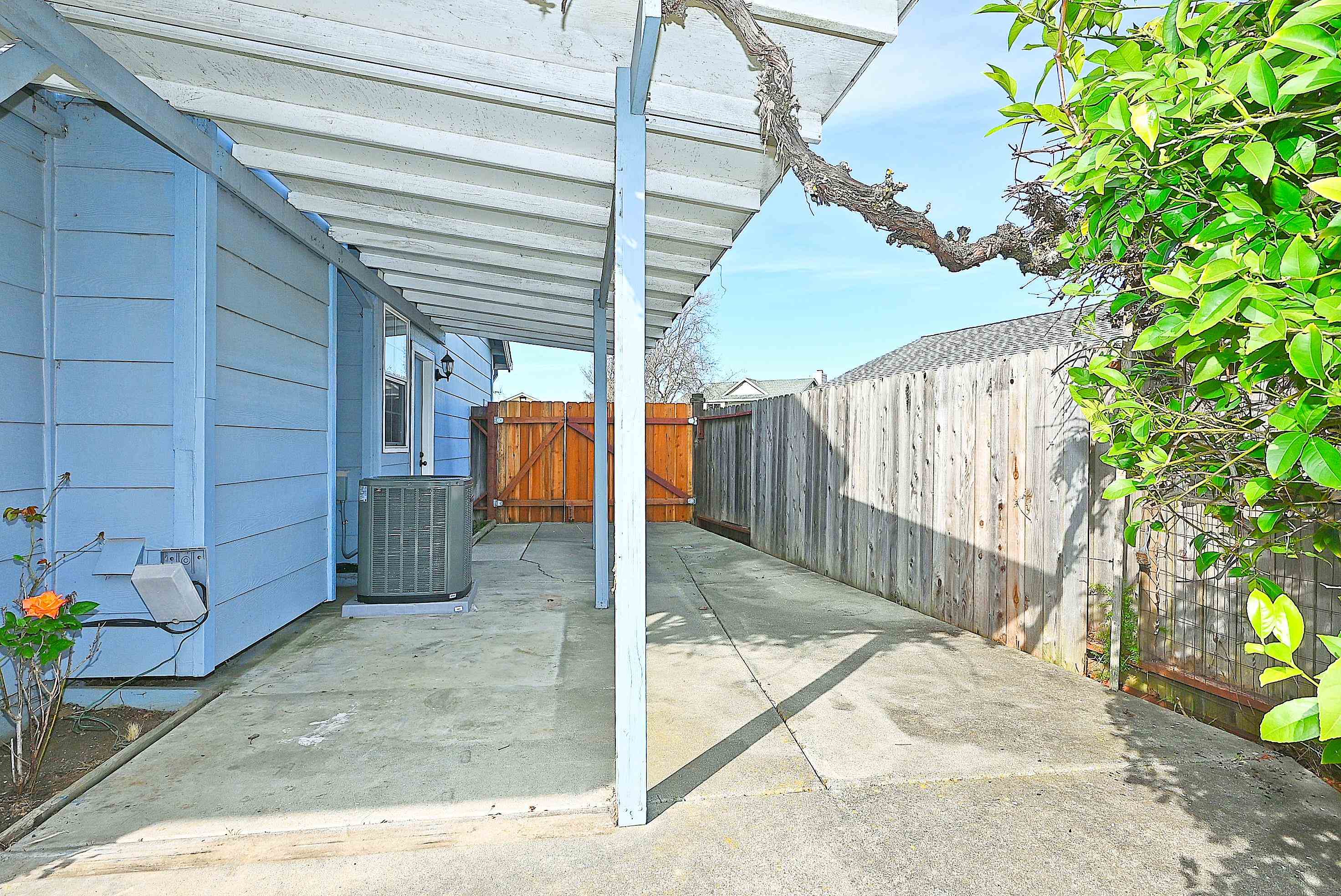 Detail Gallery Image 29 of 54 For 137 Pirates Cv, Vallejo,  CA 94591 - 4 Beds | 2/1 Baths