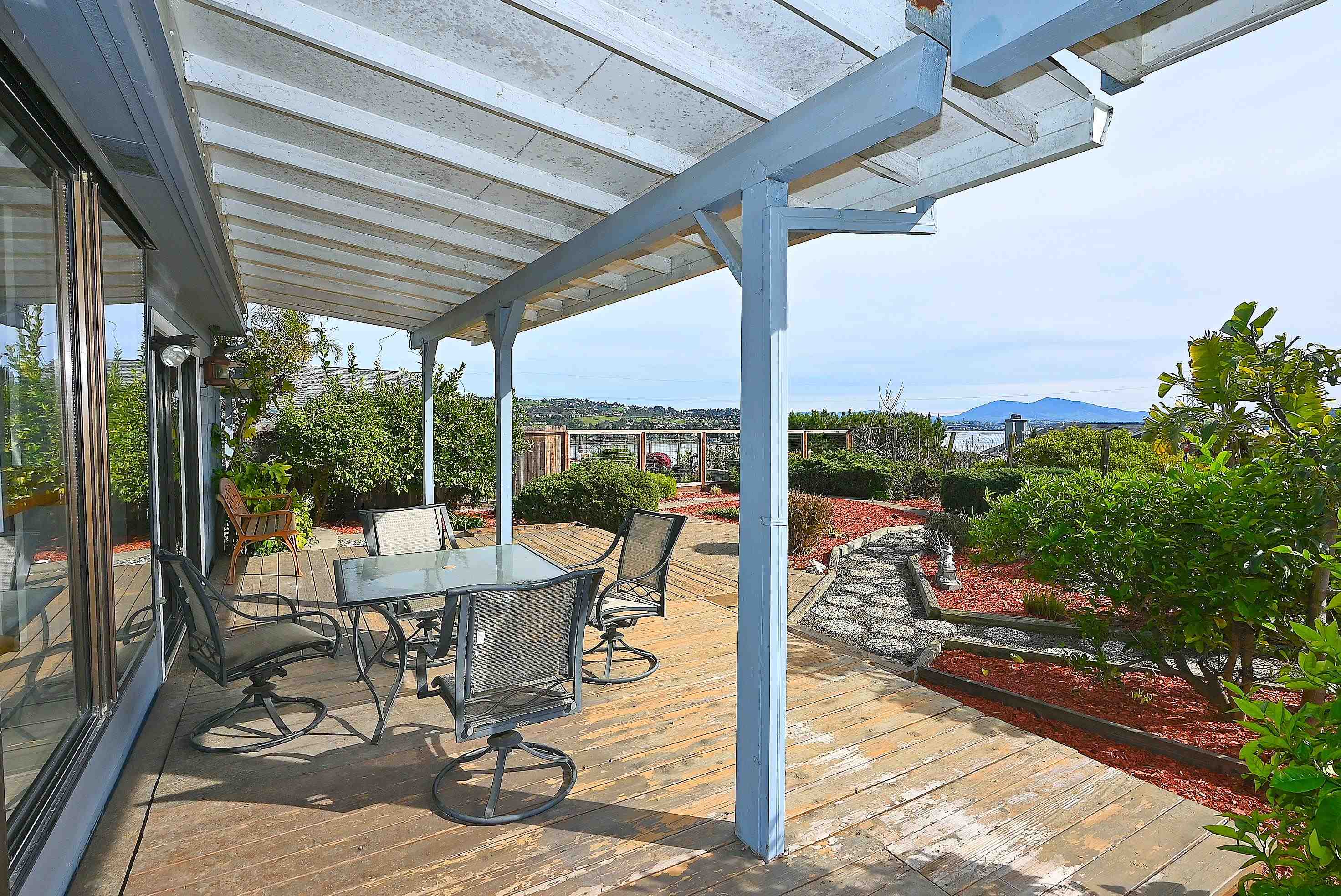 Detail Gallery Image 34 of 54 For 137 Pirates Cv, Vallejo,  CA 94591 - 4 Beds | 2/1 Baths