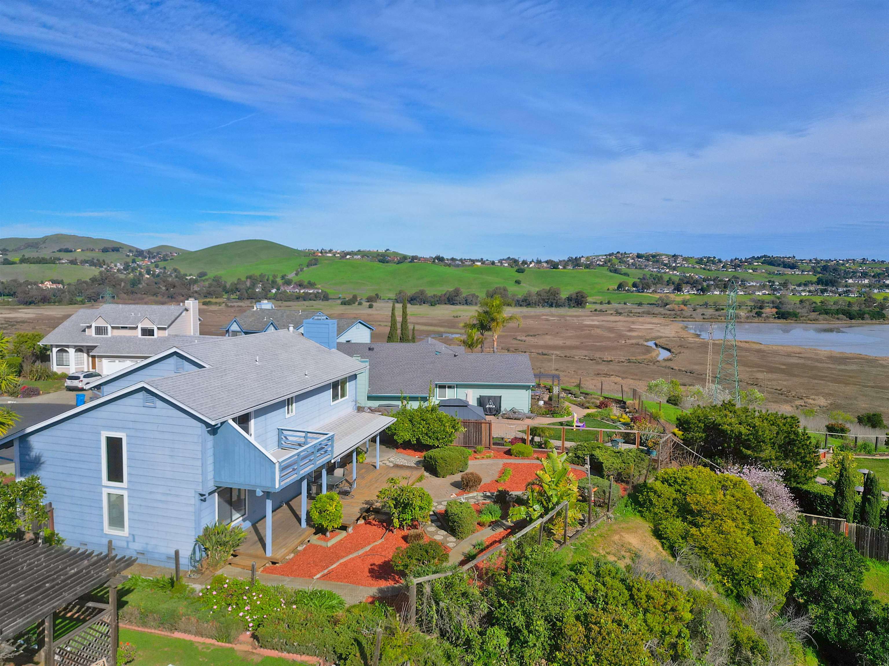 Detail Gallery Image 42 of 54 For 137 Pirates Cv, Vallejo,  CA 94591 - 4 Beds | 2/1 Baths