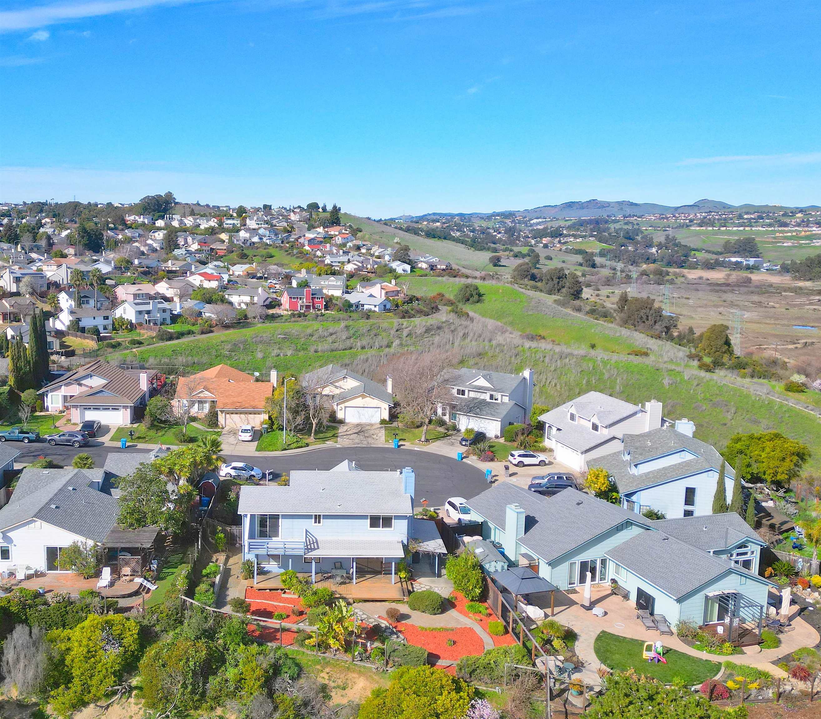 Detail Gallery Image 49 of 54 For 137 Pirates Cv, Vallejo,  CA 94591 - 4 Beds | 2/1 Baths