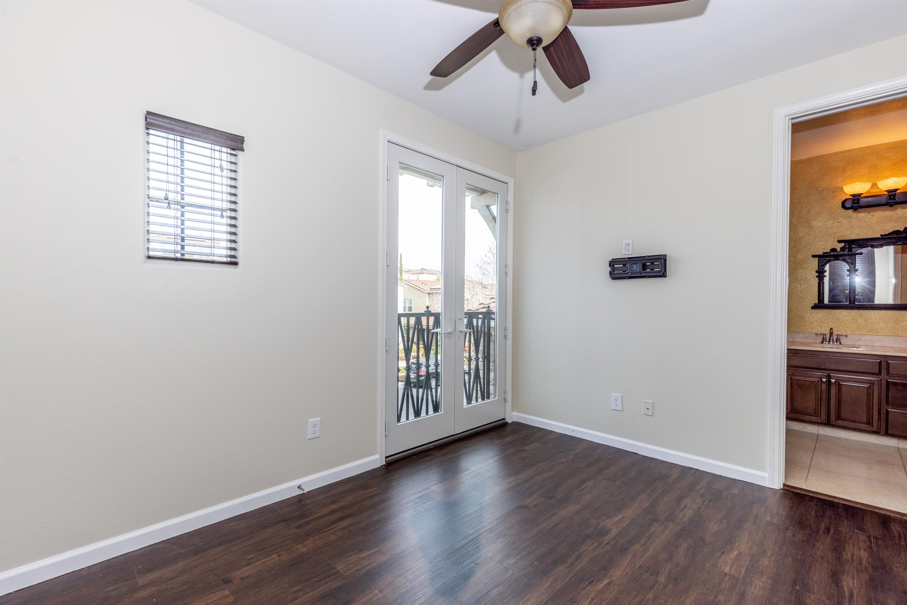 Detail Gallery Image 22 of 33 For 3252 Carpenter Way, San Ramon,  CA 94582-5471 - 4 Beds | 3/1 Baths