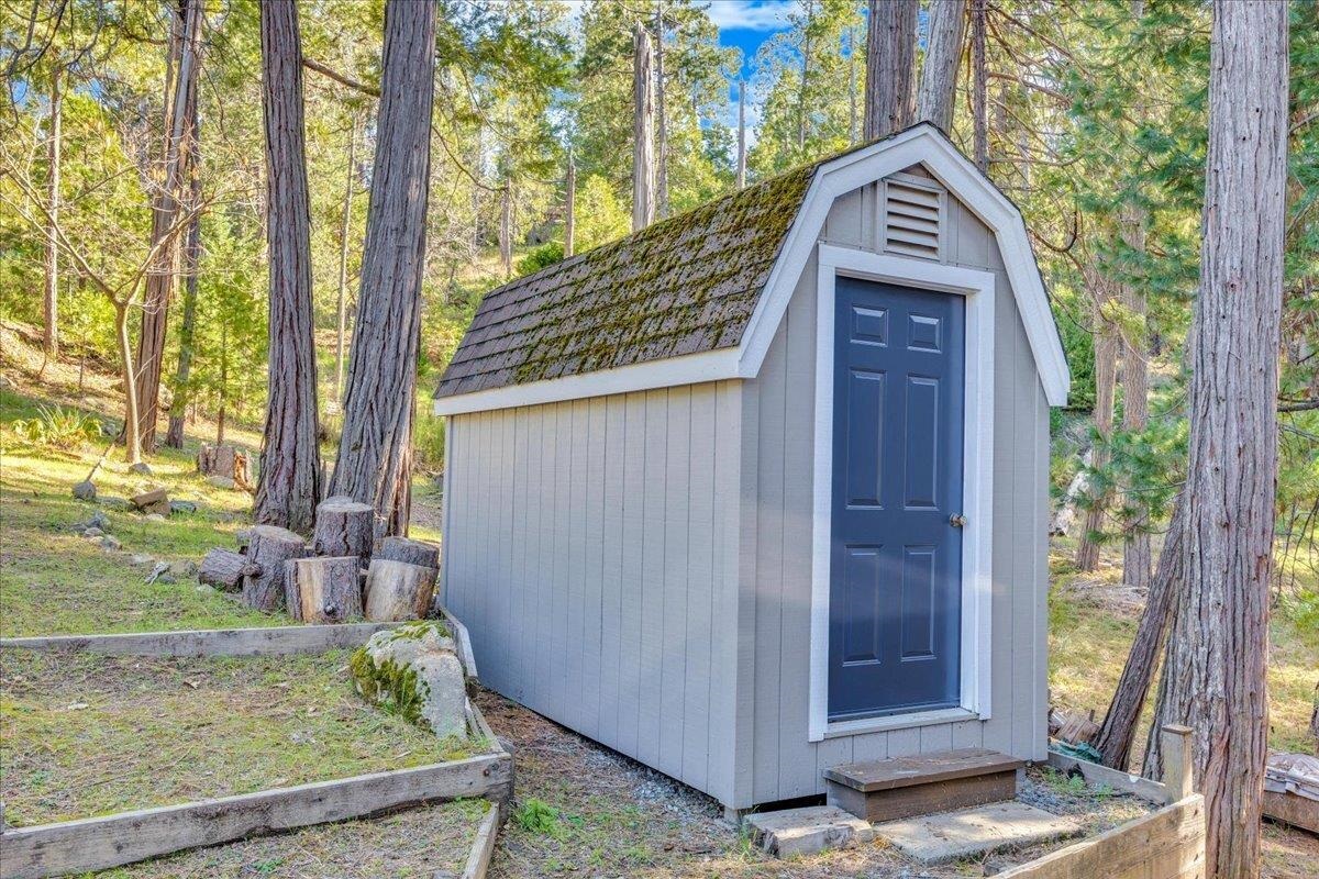 Detail Gallery Image 14 of 60 For 22693 Tamarack Dr, Twain Harte,  CA 95383 - 3 Beds | 2/1 Baths