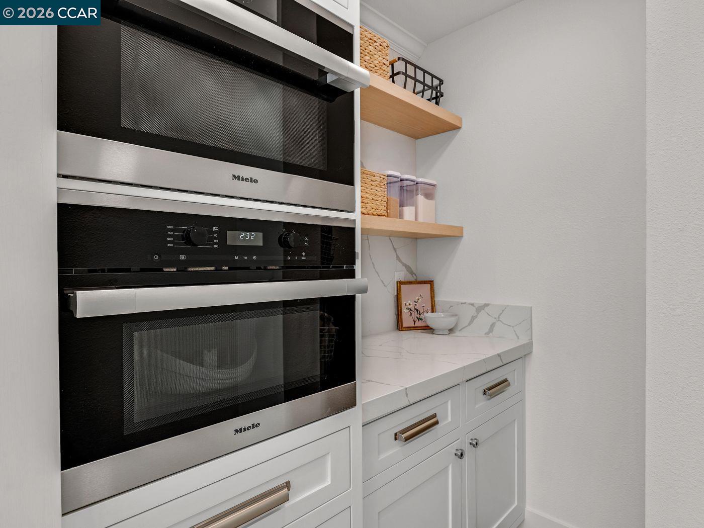 Detail Gallery Image 15 of 59 For 3911 Deer Trail Ln, Danville,  CA 94506 - 4 Beds | 3 Baths