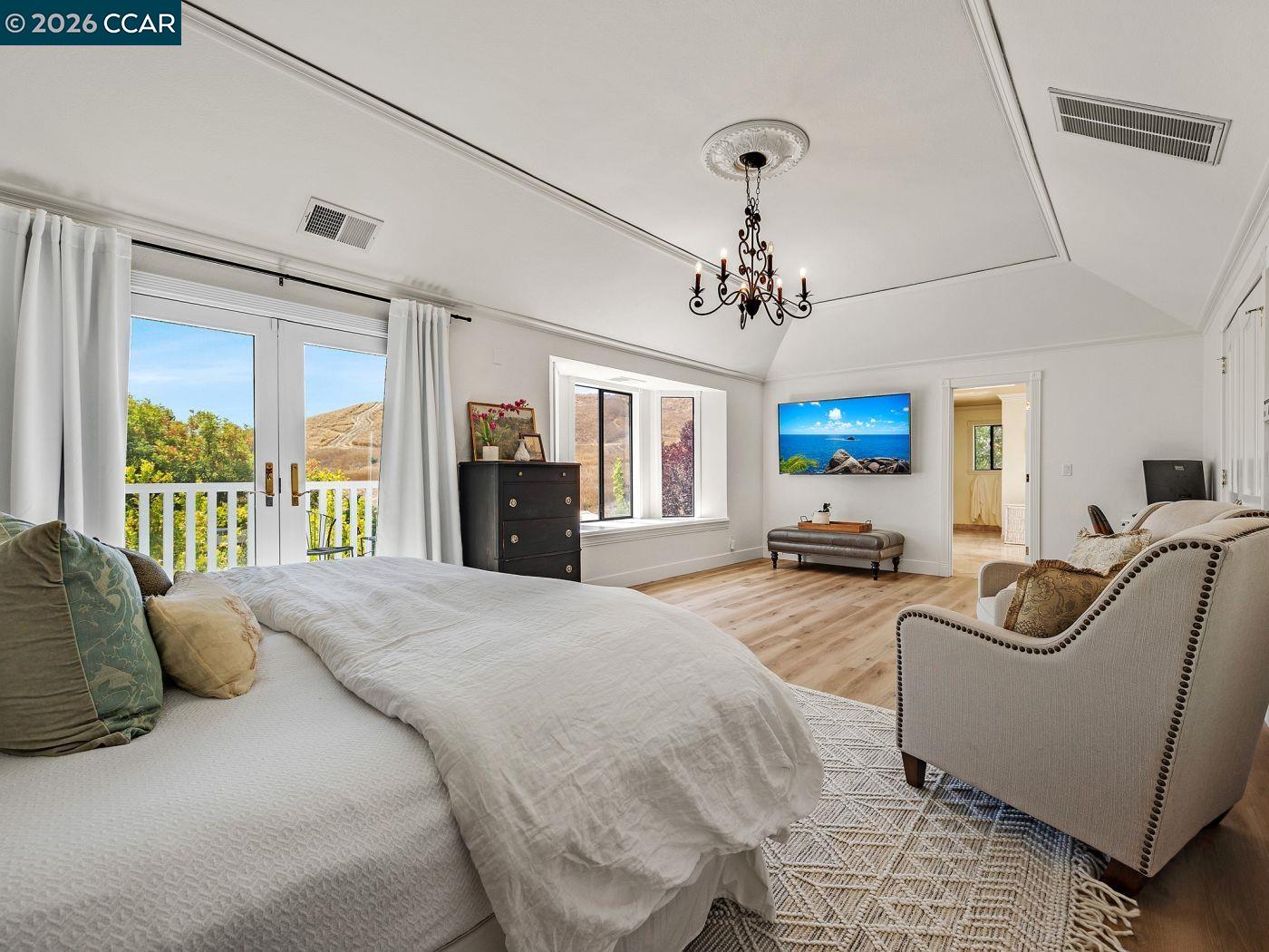 Detail Gallery Image 23 of 59 For 3911 Deer Trail Ln, Danville,  CA 94506 - 4 Beds | 3 Baths