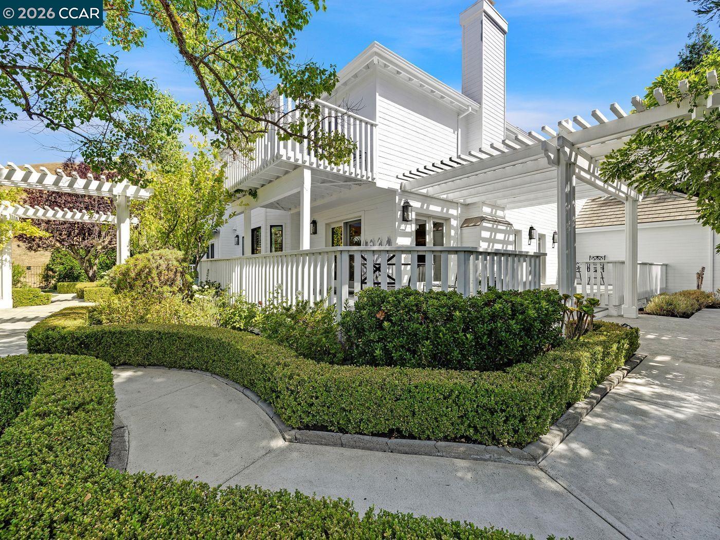 Detail Gallery Image 45 of 59 For 3911 Deer Trail Ln, Danville,  CA 94506 - 4 Beds | 3 Baths