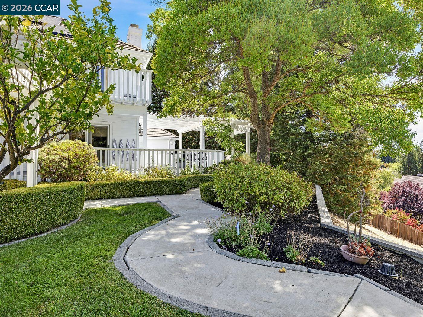 Detail Gallery Image 46 of 59 For 3911 Deer Trail Ln, Danville,  CA 94506 - 4 Beds | 3 Baths