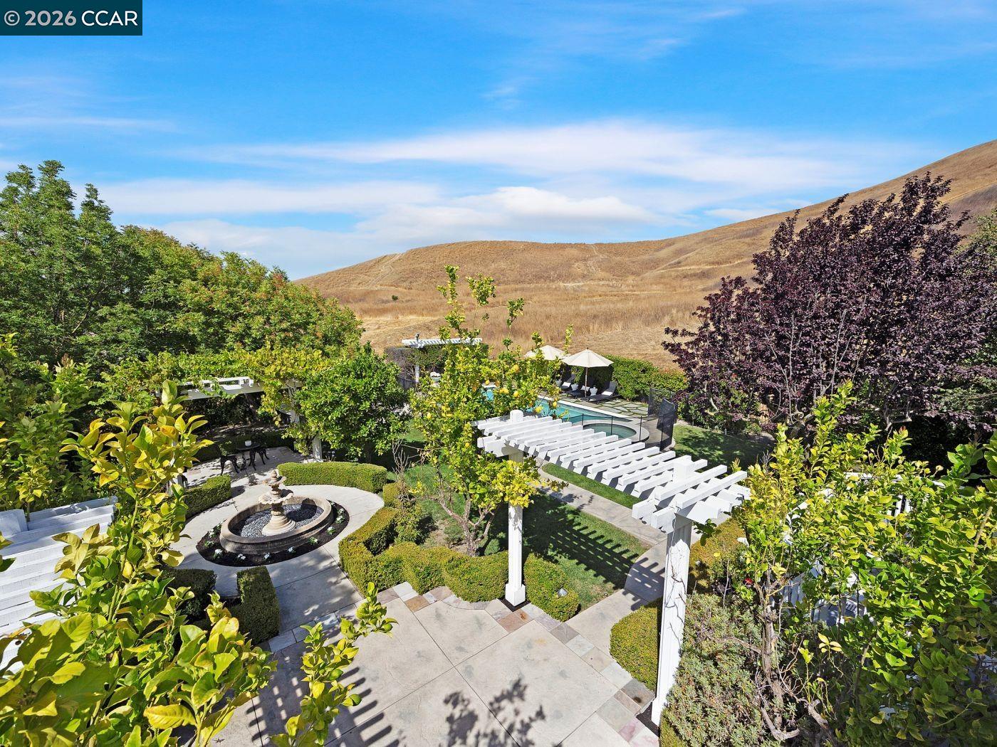 Detail Gallery Image 52 of 59 For 3911 Deer Trail Ln, Danville,  CA 94506 - 4 Beds | 3 Baths