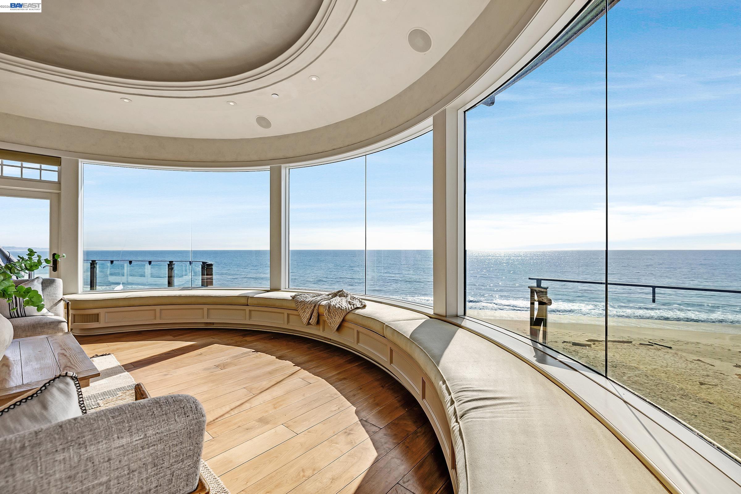 Detail Gallery Image 12 of 60 For 797 Las Olas Dr, Aptos,  CA 95003 - 5 Beds | 4/1 Baths