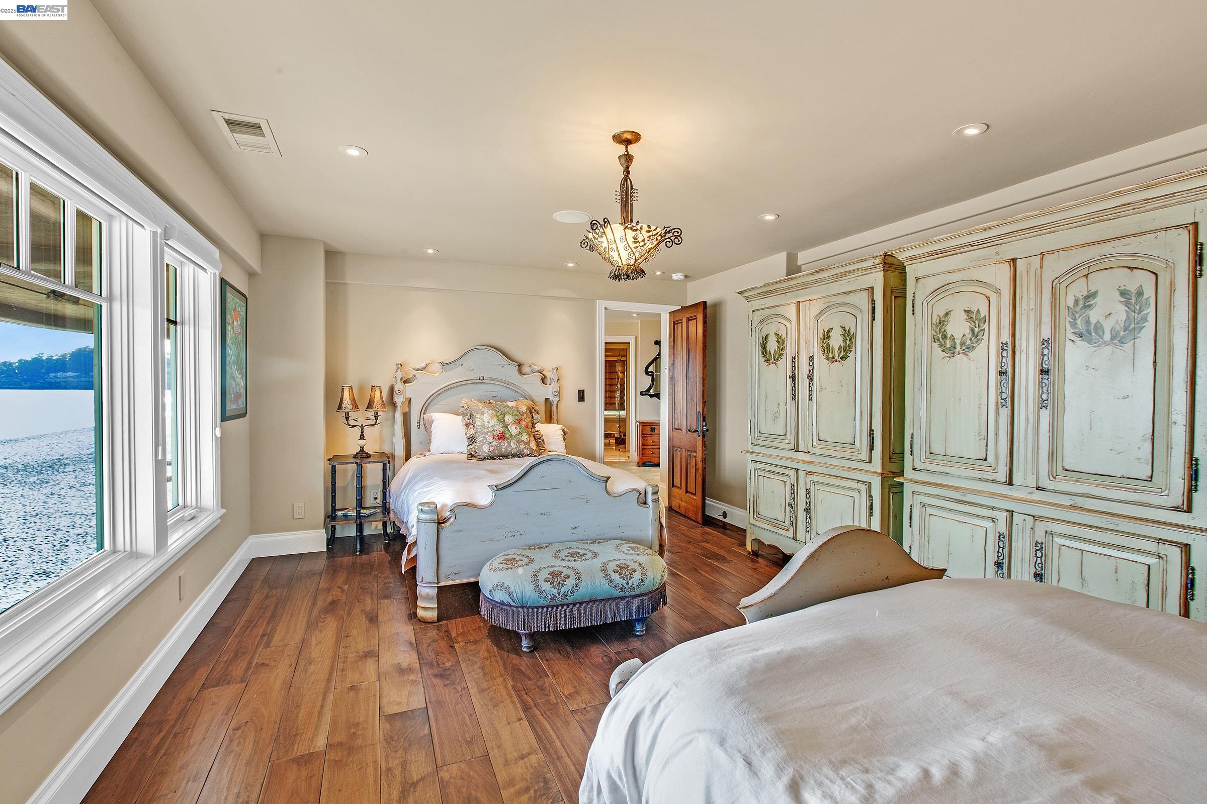 Detail Gallery Image 44 of 60 For 797 Las Olas Dr, Aptos,  CA 95003 - 5 Beds | 4/1 Baths