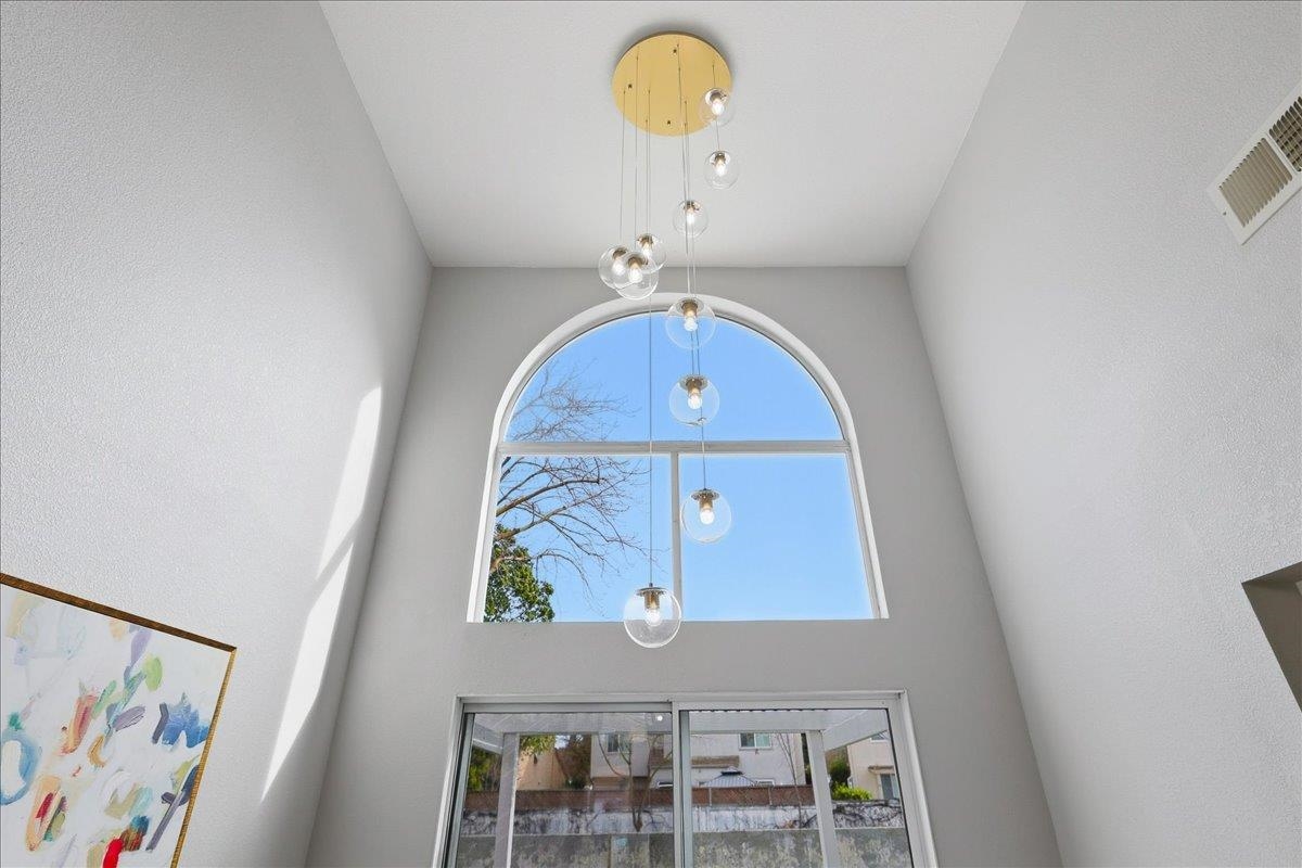 Detail Gallery Image 11 of 60 For 1274 Elkwood Dr, Milpitas,  CA 95035 - 3 Beds | 2/1 Baths