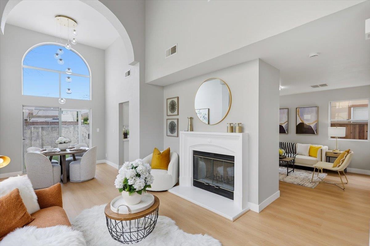 Detail Gallery Image 4 of 60 For 1274 Elkwood Dr, Milpitas,  CA 95035 - 3 Beds | 2/1 Baths