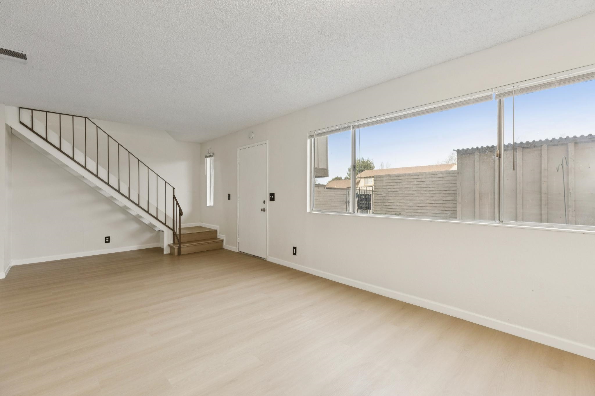 Photo #8: 41123556 Listing: Photo #8