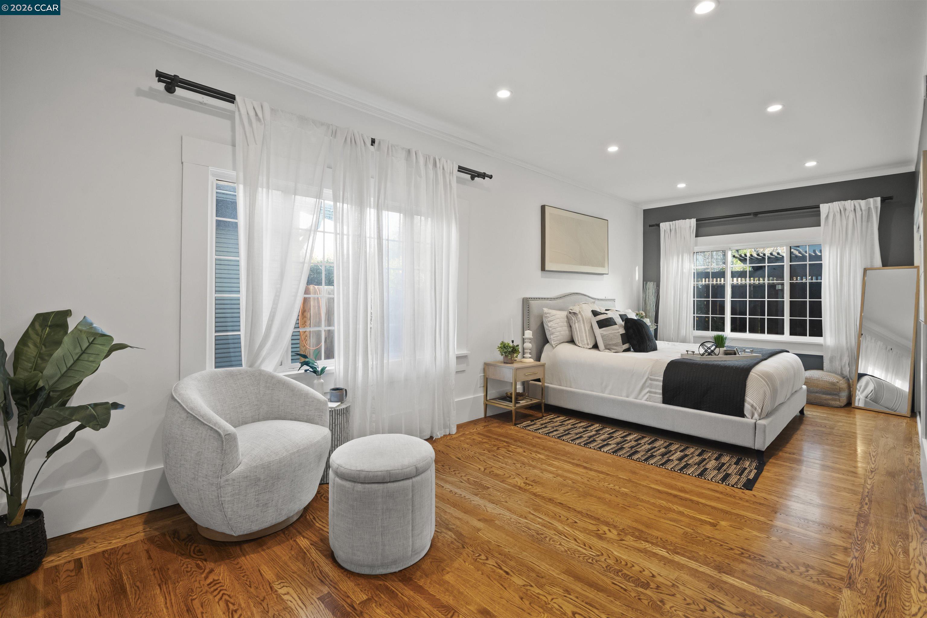 Detail Gallery Image 11 of 17 For 5428 Ruth Ave, Oakland,  CA 94601 - 3 Beds | 1 Baths