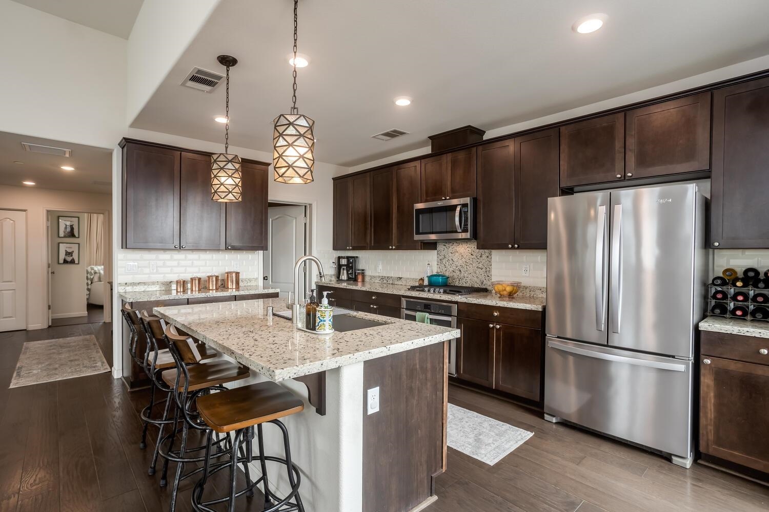 Detail Gallery Image 12 of 32 For 3077 Valley of Hearts Del Pl #6,  San Jose,  CA 95136-4977 - 2 Beds | 2 Baths