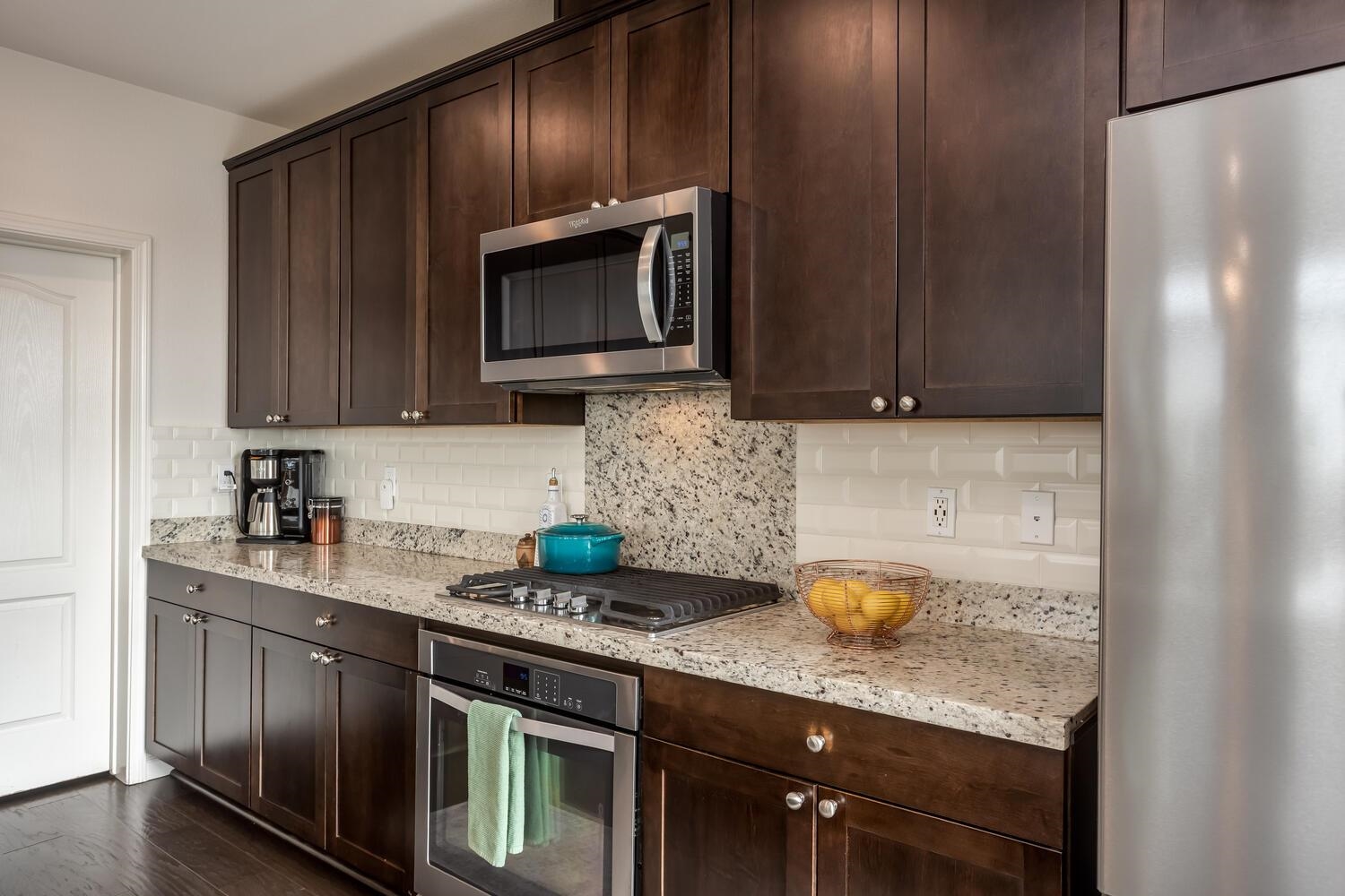 Detail Gallery Image 13 of 32 For 3077 Valley of Hearts Del Pl #6,  San Jose,  CA 95136-4977 - 2 Beds | 2 Baths