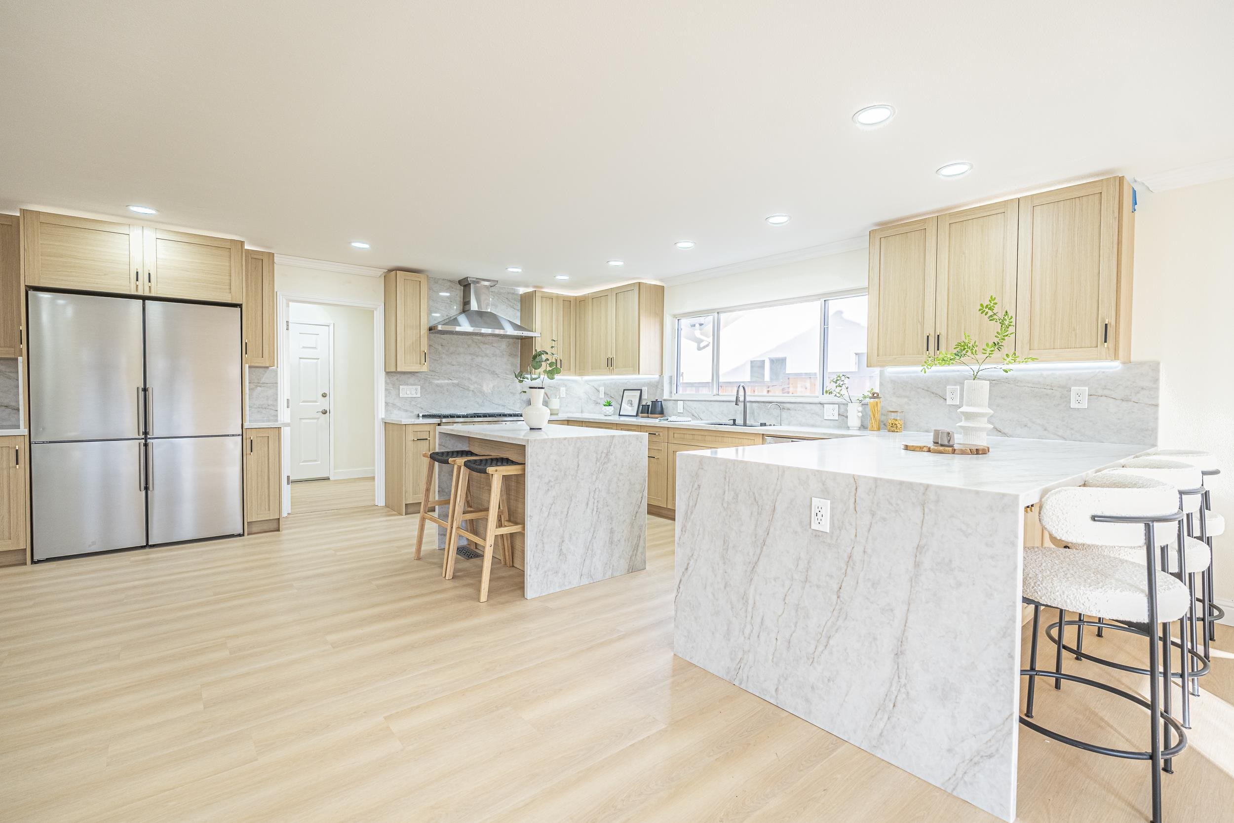 Detail Gallery Image 13 of 48 For 3474 Walton Way, San Jose,  CA 95117 - 3 Beds | 2/1 Baths