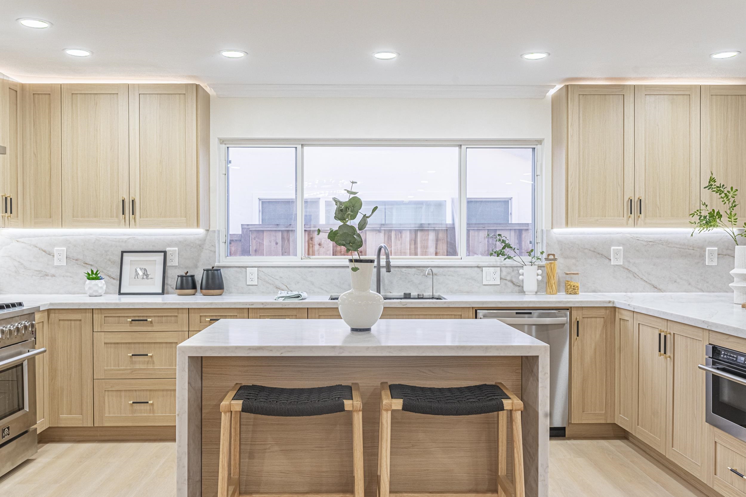 Detail Gallery Image 15 of 48 For 3474 Walton Way, San Jose,  CA 95117 - 3 Beds | 2/1 Baths