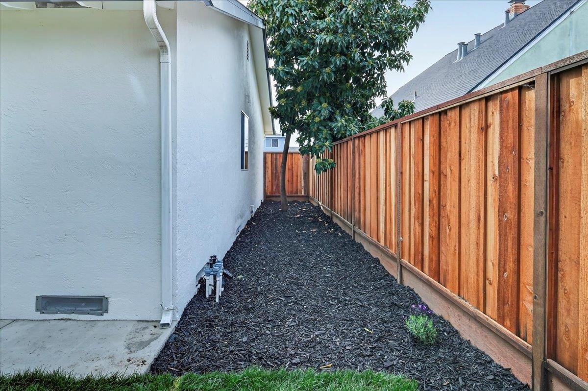 Detail Gallery Image 35 of 42 For 4637 Stratford Ave, Fremont,  CA 94538 - 3 Beds | 2 Baths