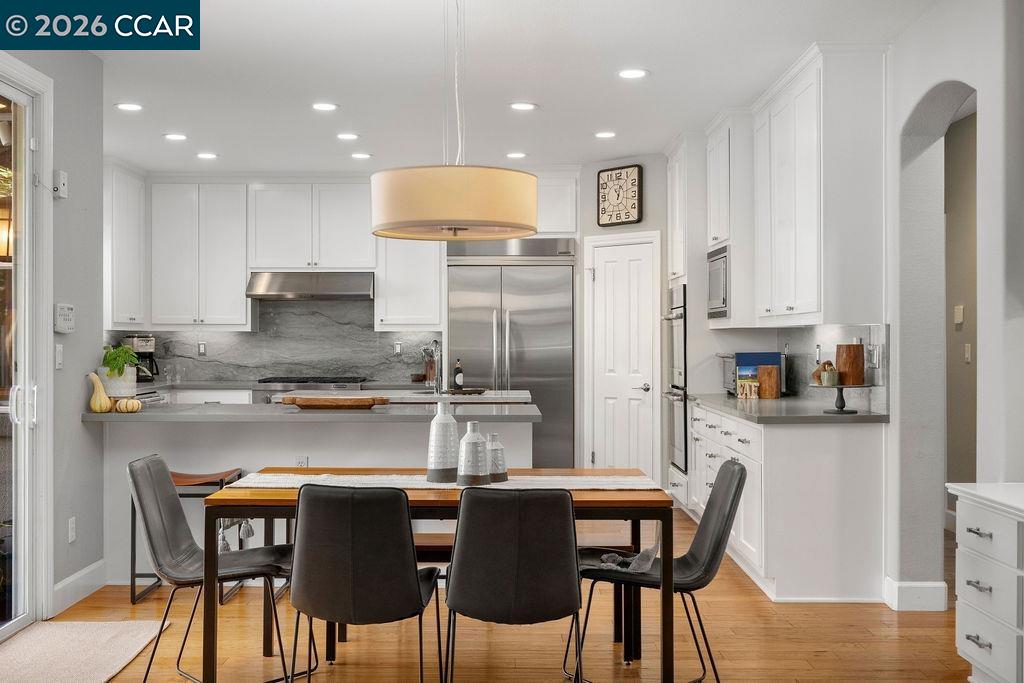 Detail Gallery Image 14 of 59 For 27 Campbell Place, Danville,  CA 94526 - 5 Beds | 4 Baths