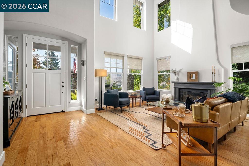 Detail Gallery Image 7 of 59 For 27 Campbell Place, Danville,  CA 94526 - 5 Beds | 4 Baths