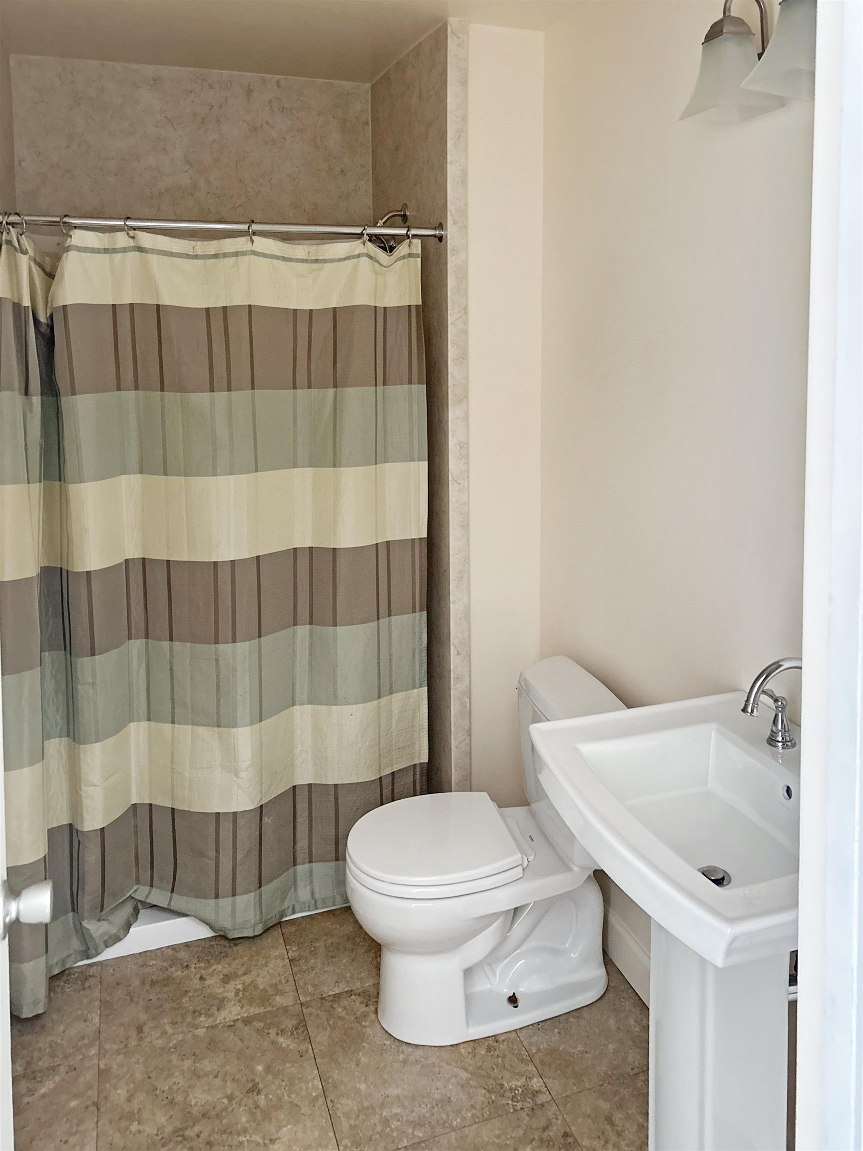 Photo #12: 41123566 Listing: Photo #12