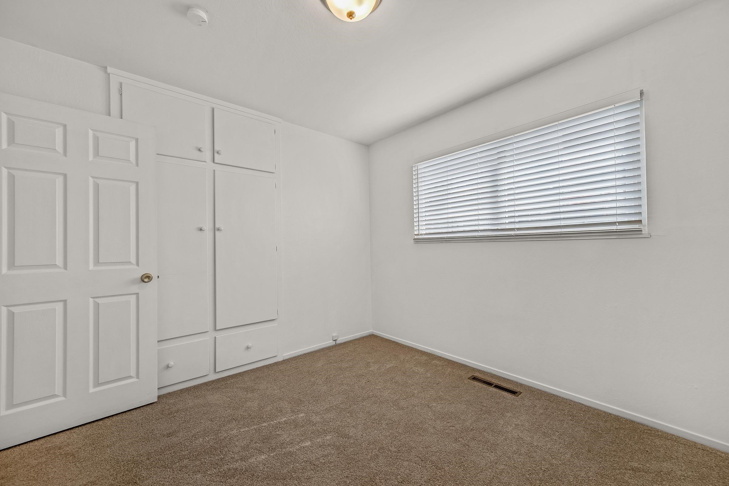 Detail Gallery Image 25 of 54 For 24825 Santa Clara St, Hayward,  CA 94544 - 3 Beds | 2 Baths